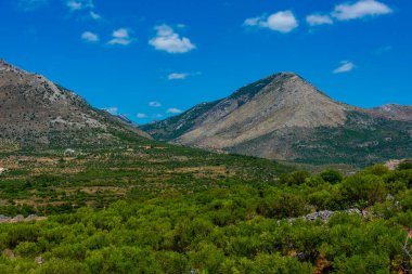 Yunanistan 'daki Taygetos dağlarının manzarası.