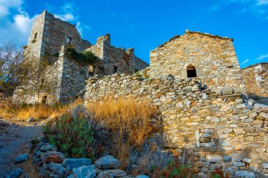 Yunanistan 'ın Mora yarımadasındaki Vathia köyü.