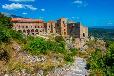 Yunanistan 'daki Mystras arkeoloji sahasının Bizans İmparatorları Sarayı.