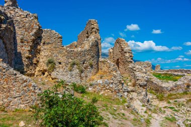 Yunanistan 'daki Mystras arkeoloji sahasının akropolü.