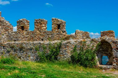 Yunanistan 'daki Mystras arkeoloji sahasının akropolü.