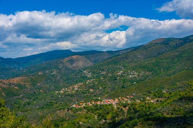 Yunanistan 'daki Moreloponese yarımadasında Langada geçidi.