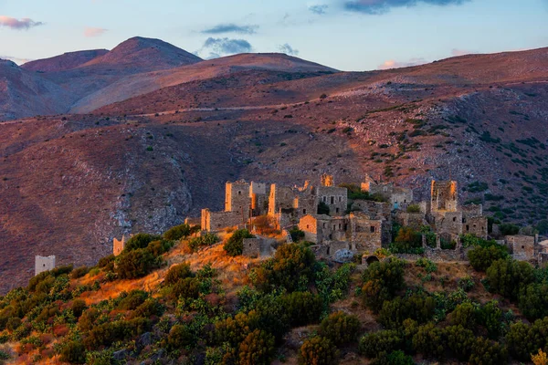 Stock image Sunset panorama view of Vathia village at Peloponnese peninsula in Greece.