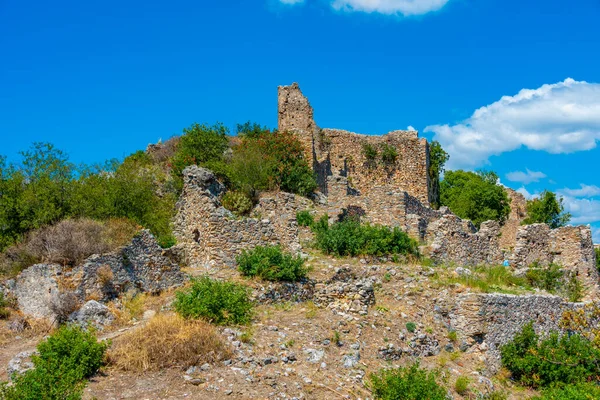 Yunanistan 'daki Mystras arkeoloji sahasının akropolü.
