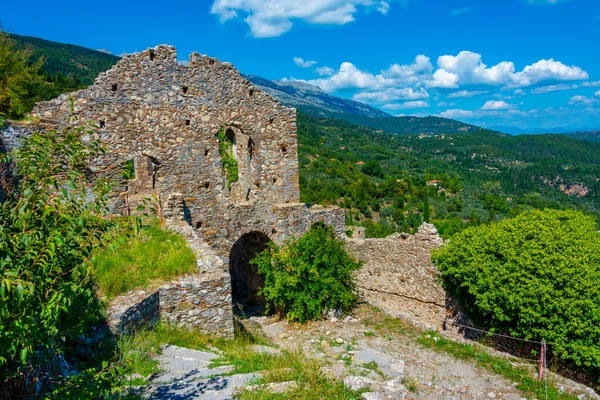 Yunanistan 'daki Mystras arkeoloji sahasının akropolü.