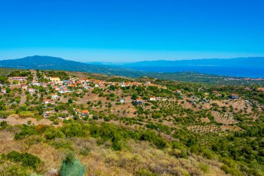 Yunanistan 'ın Hrisokellaria köyünün Panorama manzarası.