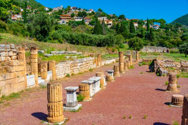 Yunanistan 'daki Antik Messini Arkeolojik Agora Bölgesi' nin Kuzey Portico 'su.