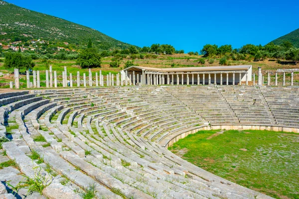 希腊古代梅西尼考古遗址的古代体育场 — 图库照片