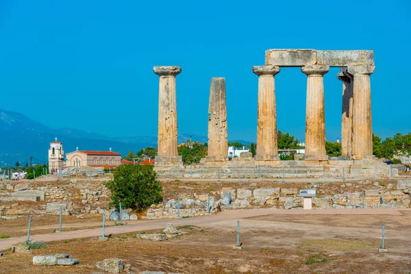 Ναός Του Απόλλωνα Στον Αρχαιολογικό Χώρο Της Αρχαίας Κορίνθου — Φωτογραφία Αρχείου