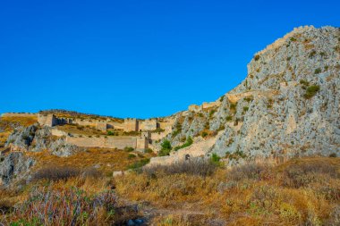 Yunanistan 'daki Akrokorinth kalesinin manzarası.