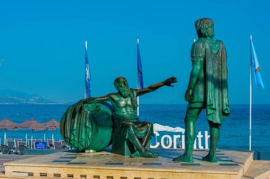 Yunanistan 'ın Corinth kentindeki Büyük İskender Heykeli.