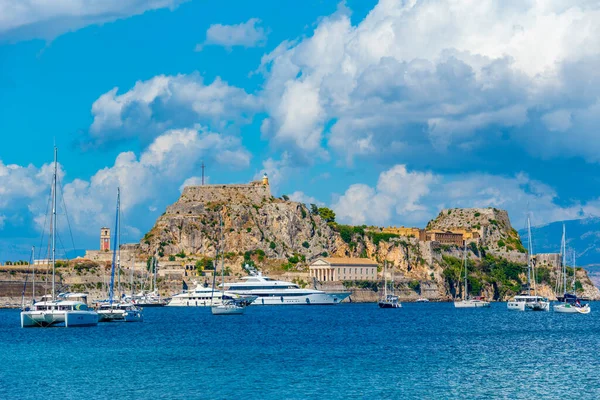 stock image Boats mooring next to the Palaio Frourio at Greek island Corfu.