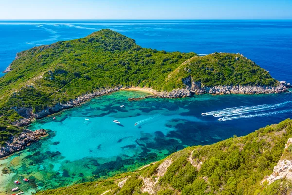 ギリシャ島のポルト ティモニ ビーチのパノラマ Corfu — ストック写真
