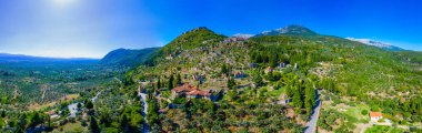 Yunanistan 'daki Mystras arkeoloji sahasının Panorama görünümü.