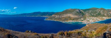 Yunan kenti Gefira 'nın Panorama manzarası.