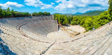 Yunanistan 'daki Epidaurus Asclepieion Antik Tiyatrosu.