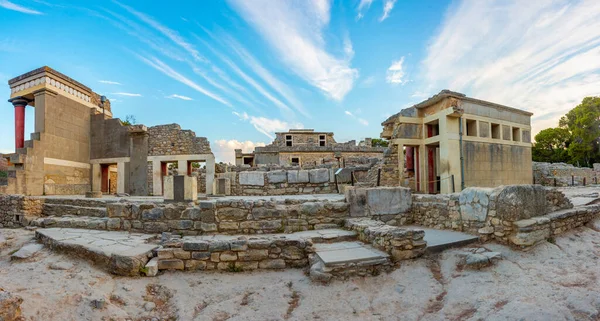 Západ Slunce Pohled Zříceniny Paláce Knossos Řeckém Ostrově Kréta — Stock fotografie