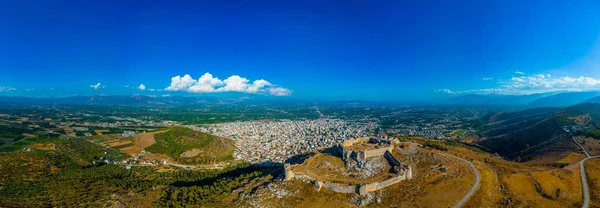 ギリシャの町アルゴス近くのラリッサ城のパノラマビュー — ストック写真