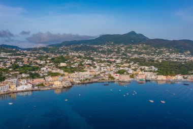 İtalya 'nın Ischia Adası Panorama Manzarası.