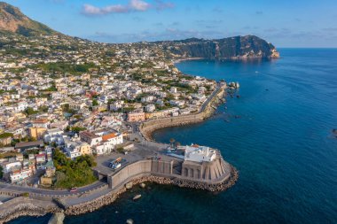 Chiesa del Soccorso, Ischia Adası, İtalya Forio kasabasında. .