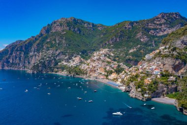 İtalya Positano 'da Costiera Amalfitana Panoraması.