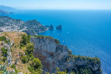 İtalyan adası Capri 'nin Panorama manzarası.