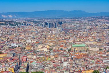 İtalya 'daki Napoli şehir merkezinin hava manzarası.