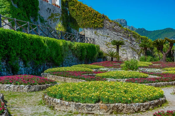 Farbenfroher Symmetrischer Garten Der Villa Rufolo Ravello Italien — Stockfoto