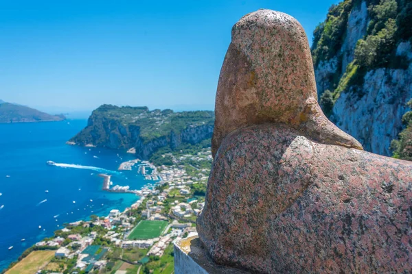 Statue Spfinx Surplombant Île Capri Italie — Photo