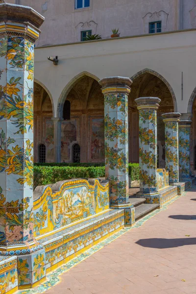 Colonnes Colorées Cloître Santa Chiara Naples Italie — Photo