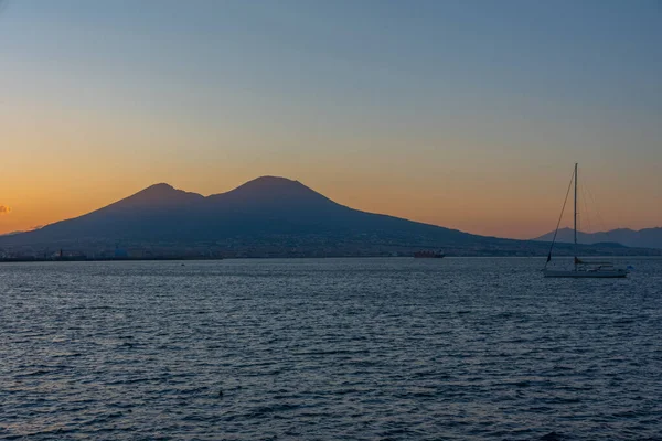Pohled Západ Slunce Vesuv Vulkán Itálii — Stock fotografie
