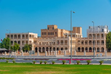 Katar, Doha 'daki Souq Waqif' teki at ahırları..