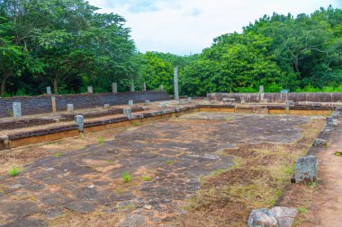 Sri Lanka 'daki Mihintale Budist sitesinde..