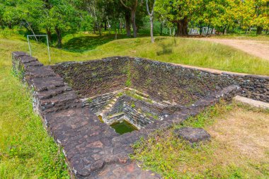 Anuradhapura, Sri Lanka 'da Ratnaprasada harabeleri.
