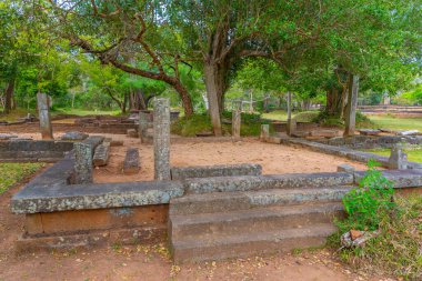 Anuradhapura, Sri Lanka 'da Ratnaprasada harabeleri.