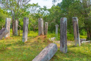 Anuradhapura, Sri Lanka 'da Ratnaprasada harabeleri.
