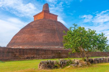 Sri Lanka Annuradhapura 'da Jetavanarama dagoba.