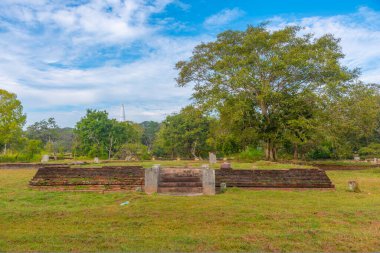 Sri Lanka 'daki Anuradhapura kalıntıları.