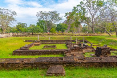 Sri Lanka 'daki Anuradhapura kalıntıları.