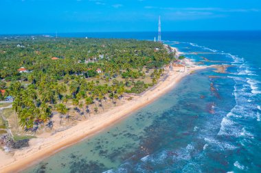 Sri Lanka 'daki Moorkkam plajının hava manzarası..