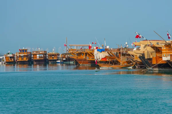 Hagyományos Dhowk Kikötése Dohában Katarban — Stock Fotó