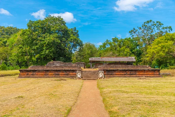 Rovine Ratnaprasada Anuradhapura Nello Sri Lanka — Foto Stock
