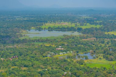 Sigiriya, Sri Lanka yakınlarındaki hava manzarası.