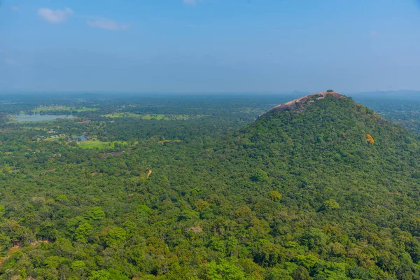 Скала Пидурангала Возле Крепости Сигирия Шри Ланка — стоковое фото