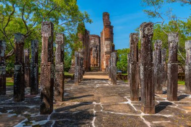 Polonnaruwa, Sri Lanka 'daki lankatilaka kalıntıları.