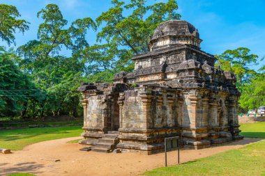 Sri Lanka 'daki Polonnaruwa' da Shiva Devale.