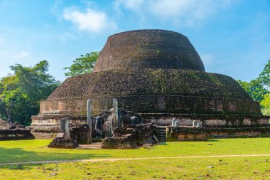 Sri Lanka 'daki Polonnaruwa' da Pabalu Vihara.