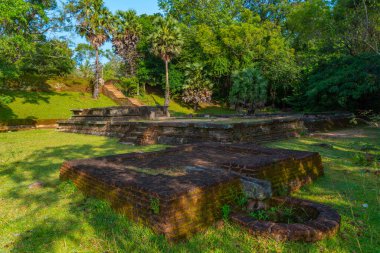 Polonnaruwa, Sri Lanka 'daki kraliyet sarayında havuz..