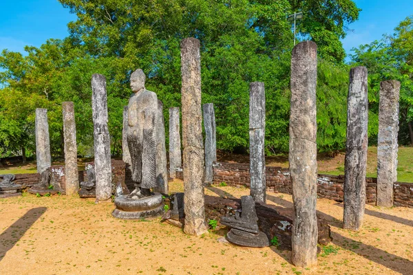 Statues Atadage Quadrilatère Des Ruines Polonnaruwa Sri Lanka — Photo