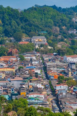 Kandy, Sri Lanka 'daki kutsal diş kalıntılarının hava manzarası..